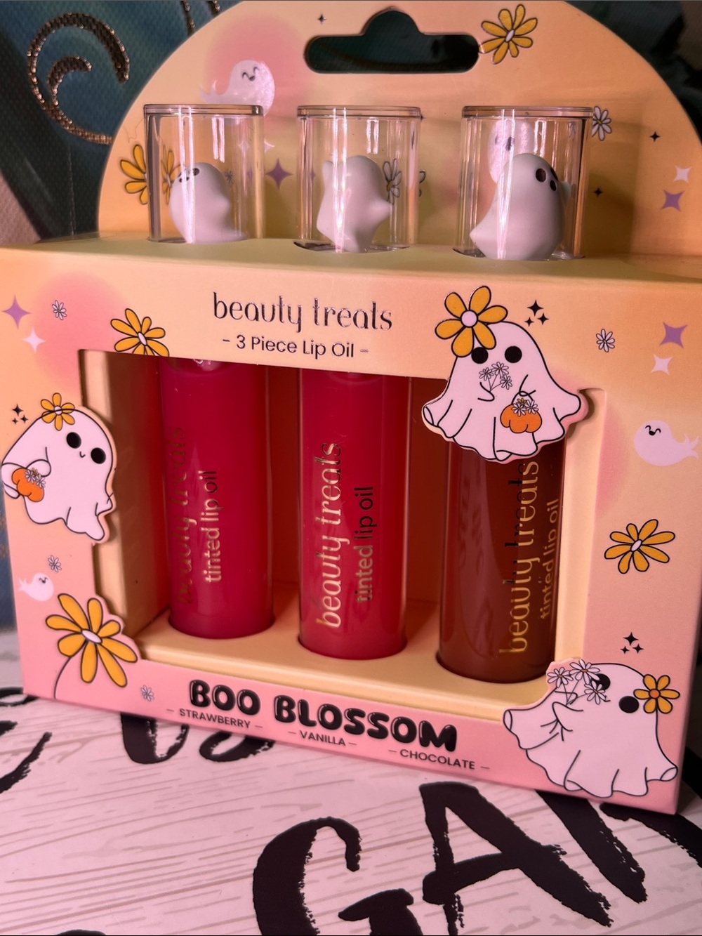 Boo Blossom 3-Piece Tinted Lip Oil Set - Pink, Red, Brown